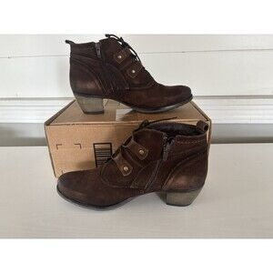 Eric Michael Women’s Suede Boots Hillary size - 10 US (EU 42) -